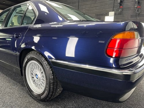 1995 BMW 740i (E38) For Sale (picture 135 of 184)