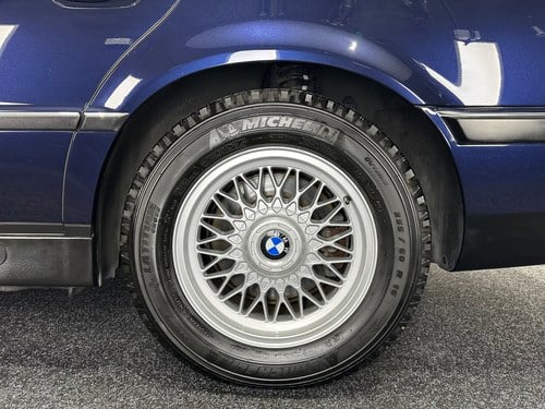 1995 BMW 740i (E38) For Sale (picture 30 of 184)