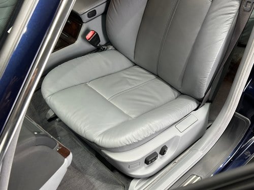 1995 BMW 740i (E38) For Sale (picture 44 of 184)