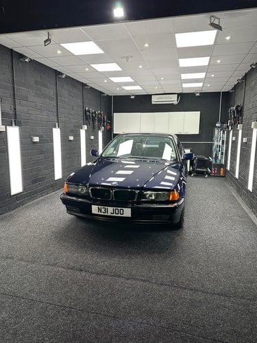 1995 BMW 740i (E38) For Sale (picture 21 of 184)