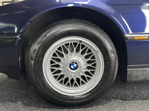 1995 BMW 740i (E38) For Sale (picture 28 of 184)