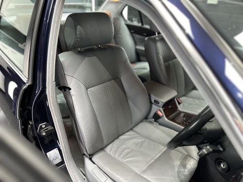 1995 BMW 740i (E38) For Sale (picture 91 of 184)