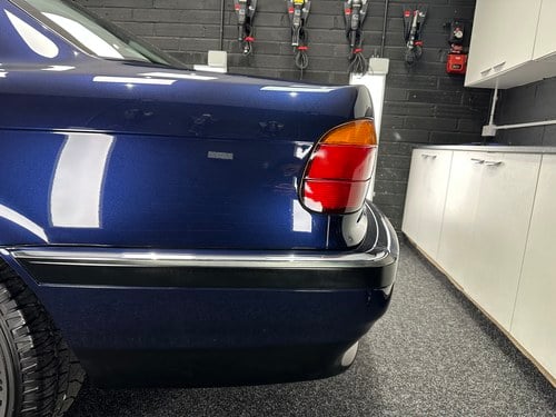 1995 BMW 740i (E38) For Sale (picture 133 of 184)