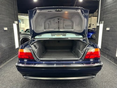 1995 BMW 740i (E38) For Sale (picture 105 of 184)