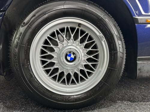 1995 BMW 740i (E38) For Sale (picture 29 of 184)