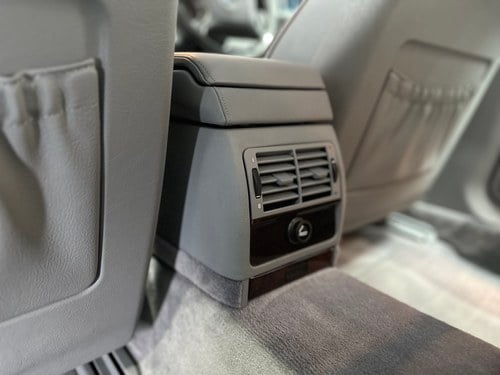 1995 BMW 740i (E38) For Sale (picture 65 of 184)