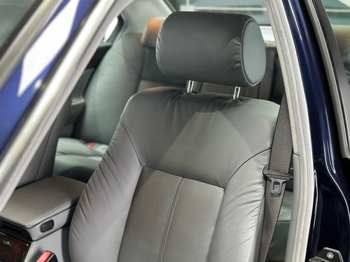 1995 BMW 740i (E38) For Sale (picture 40 of 184)