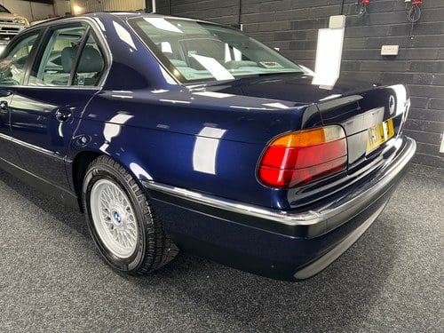 1995 BMW 740i (E38) For Sale (picture 132 of 184)