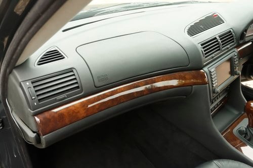 2001 BMW 740i (E38) In vendita (immagine 86 di 198)