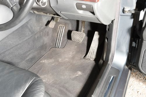 2001 BMW 740i (E38) In vendita (immagine 62 di 198)