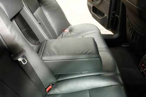 2001 BMW 740i (E38) In vendita (immagine 76 di 198)