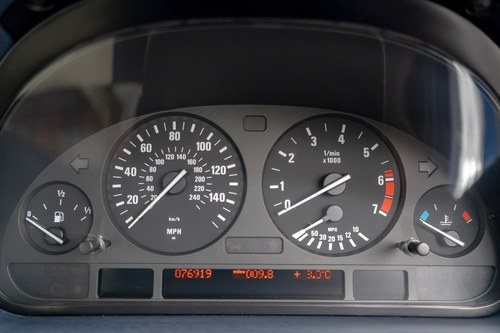 2000 BMW 740iL (E38) For Sale (picture 46 of 84)