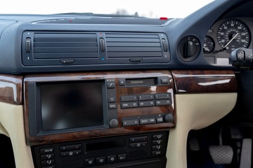 2000 BMW 740iL (E38) For Sale (picture 50 of 84)