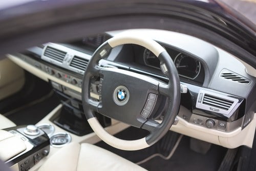 2003 BMW 745Li En venta (imagen 28 de 391)