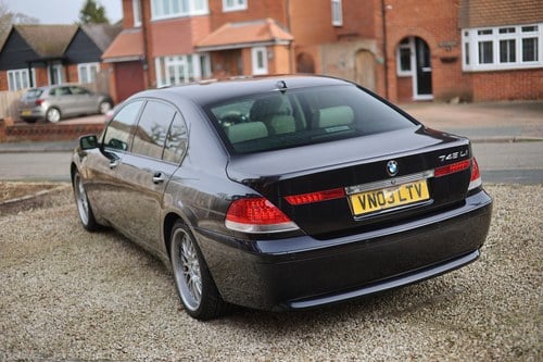2003 BMW 745Li En venta (imagen 9 de 391)