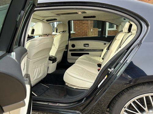 2003 BMW 745Li En venta (imagen 148 de 391)