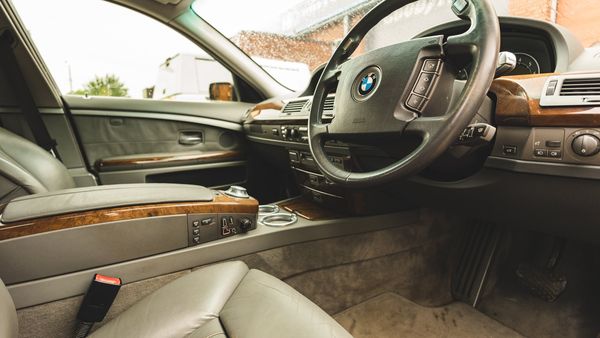 2002 BMW 745i For Sale (picture :index of 18)