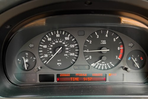 NO RESERVE - 1997 BMW Alpina B10 V8 à vendre (picture 39 of 165)