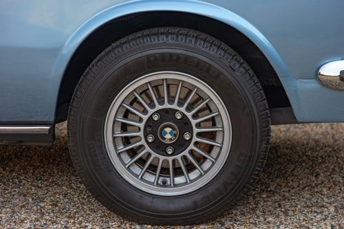 1974 BMW E9 CSi For Sale (picture 40 of 214)