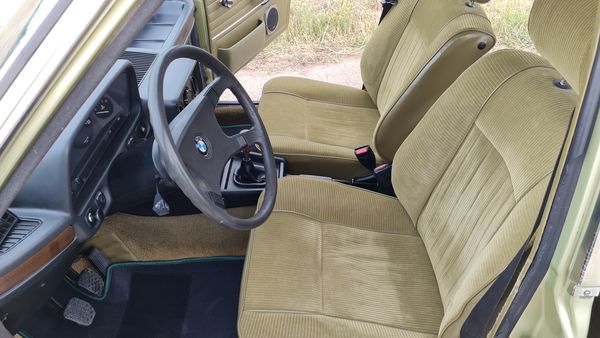 1980 BMW 518 Deluxe (E12) For Sale (picture :index of 21)