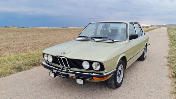 1980 BMW 518 Deluxe (E12) For Sale (picture :index of 3)
