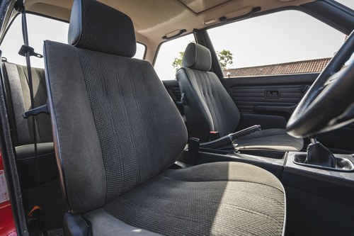 1986 BMW 318i (E30) In vendita (immagine 24 di 123)