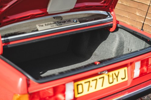 1986 BMW 318i (E30) In vendita (immagine 67 di 123)