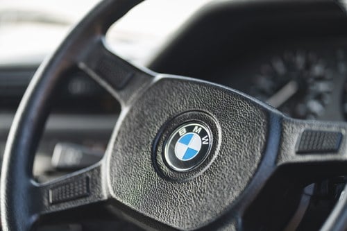 1986 BMW 318i (E30) In vendita (immagine 26 di 123)