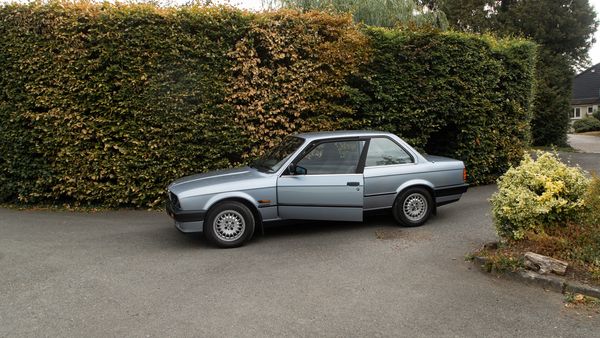 1989 BMW 320i E30 For Sale (picture :index of 3)