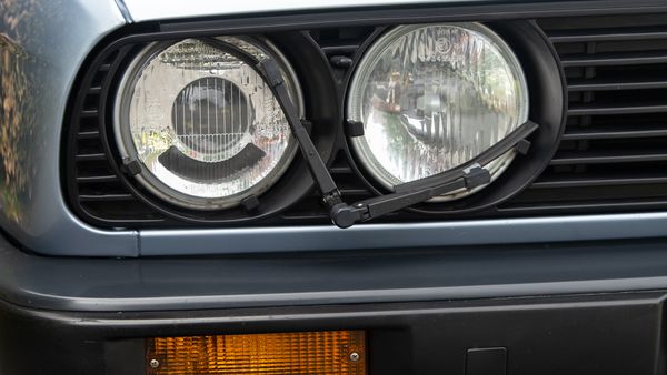 1989 BMW 320i E30 For Sale (picture :index of 63)