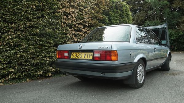 1989 BMW 320i E30 For Sale (picture :index of 10)