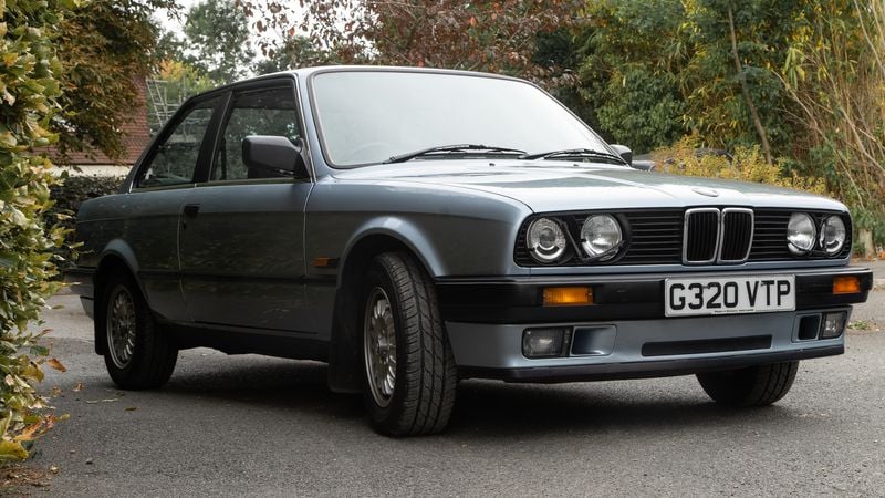 1989 BMW 320i E30 For Sale (picture 1 of 99)