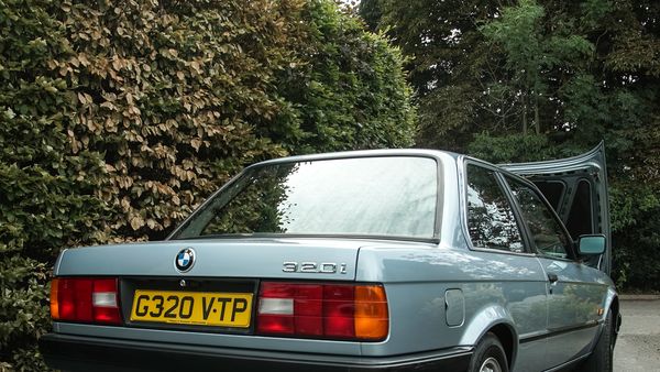 1989 BMW 320i E30 For Sale (picture :index of 7)