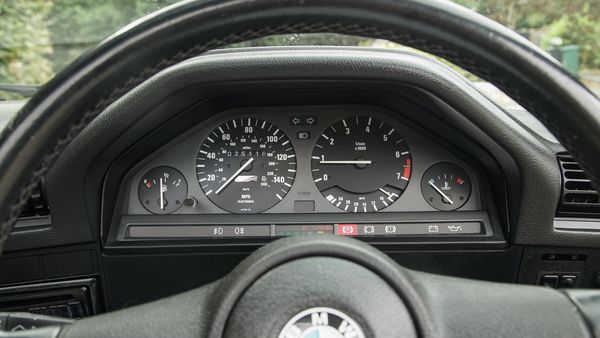 1989 BMW 320i E30 For Sale (picture :index of 57)