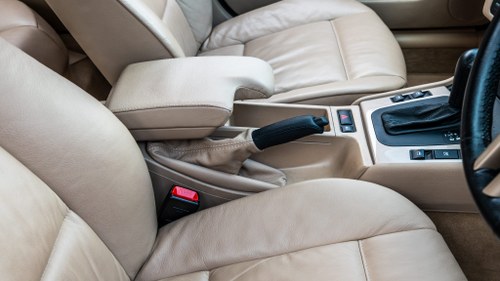 NO RESERVE - 2001 BMW 318 SE Auto à venda (imagem 36 de 178)