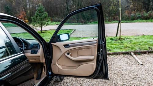 NO RESERVE - 2001 BMW 318 SE Auto à venda (imagem 52 de 178)