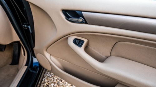 NO RESERVE - 2001 BMW 318 SE Auto à venda (imagem 54 de 178)