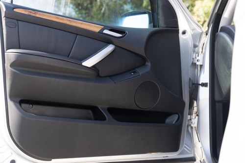 2003 BMW X5 4.4i (E53) For Sale (picture 94 of 218)