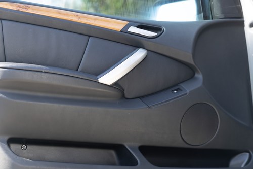 2003 BMW X5 4.4i (E53) For Sale (picture 77 of 218)