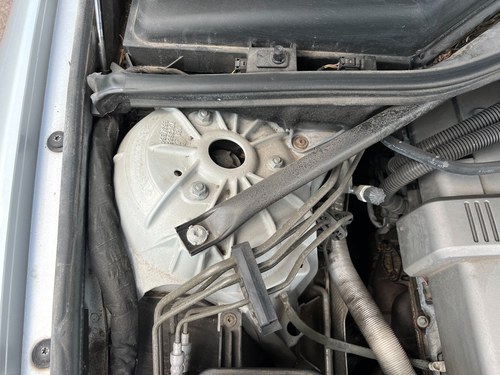 2005 BMW 630i Te koop (foto 143 van 175)