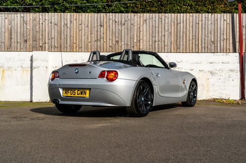 2005 BMW Z4 2.2i SE à venda (imagem 9 de 101)