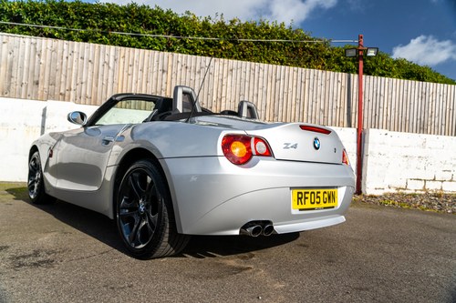 2005 BMW Z4 2.2i SE à venda (imagem 19 de 101)