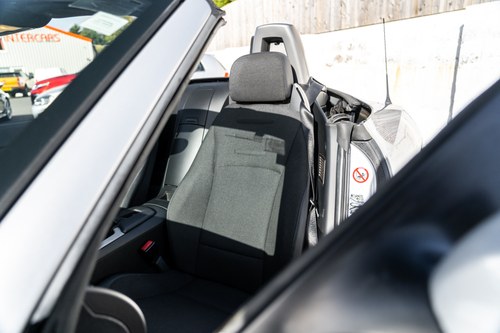 2005 BMW Z4 2.2i SE à venda (imagem 44 de 101)