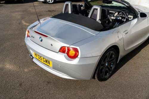 2005 BMW Z4 2.2i SE à venda (imagem 82 de 101)