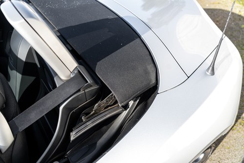 2005 BMW Z4 2.2i SE à venda (imagem 51 de 101)