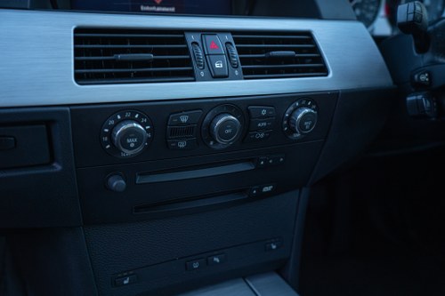 2006 BMW M5 (E60) In vendita (immagine 40 di 184)