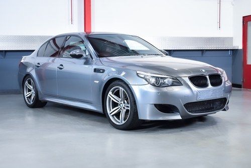 2009 BMW M5 Sedan (E60) In vendita (immagine 1 di 56)