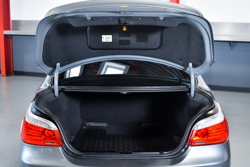 2009 BMW M5 Sedan (E60) In vendita (immagine 34 di 56)