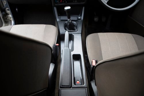 1986 BMW 320i (E30) à vendre (picture 77 of 202)