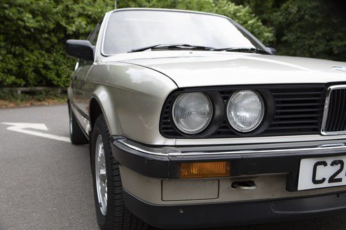 1986 BMW 320i (E30) à vendre (picture 146 of 202)